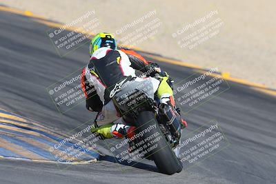 media/Dec-05-2024-Racers Edge (Thu) [[e102e0690b]]/3-B Group/Session 1 Turn 8 Backside/